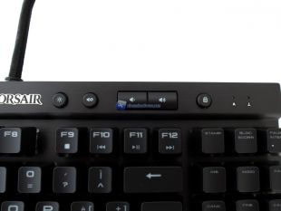 Corsair-K65-RGB-RAPIDFIRE-11